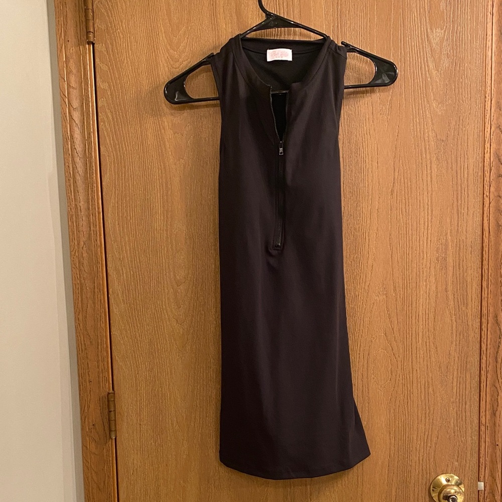 Black Golf/Athletic Dress with Zipper